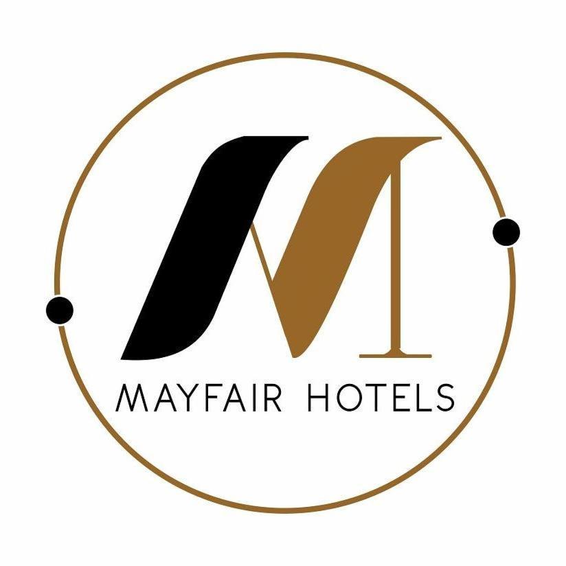 Mayfair Hotel Maitama Абуджа Екстериор снимка